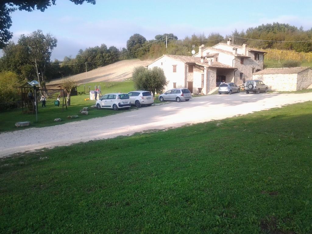Agriturismo Ca'Verdeselle Fermignano Esterno foto