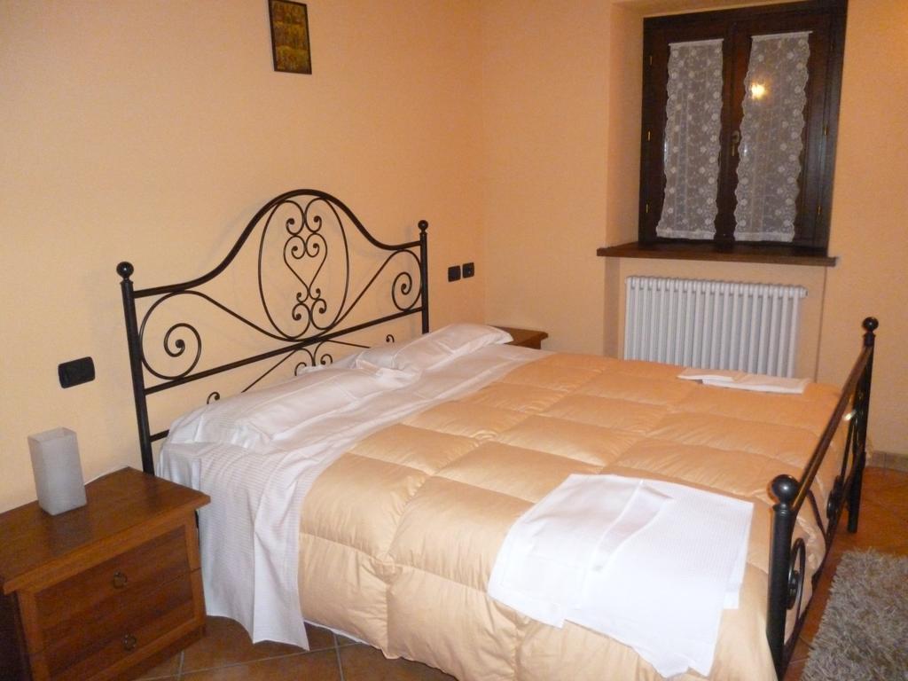 Agriturismo Ca'Verdeselle Fermignano Camera foto