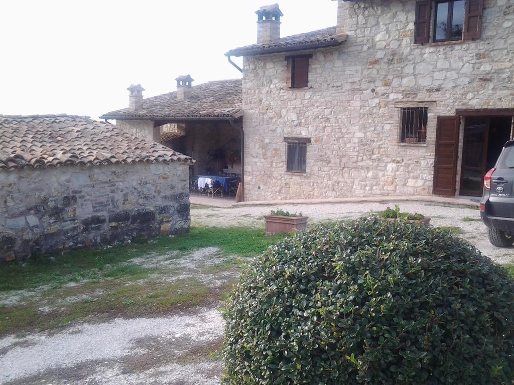 Agriturismo Ca'Verdeselle Fermignano Esterno foto